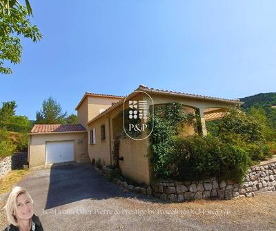 Maison - 125 m² - 5 pièces