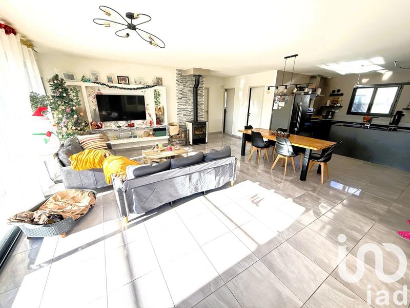 Maison - 120 m² - 6 pièces