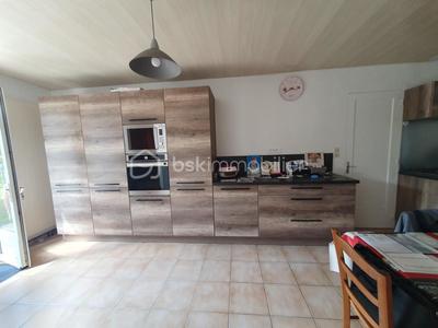 Maison - 140 m² - 7 pièces