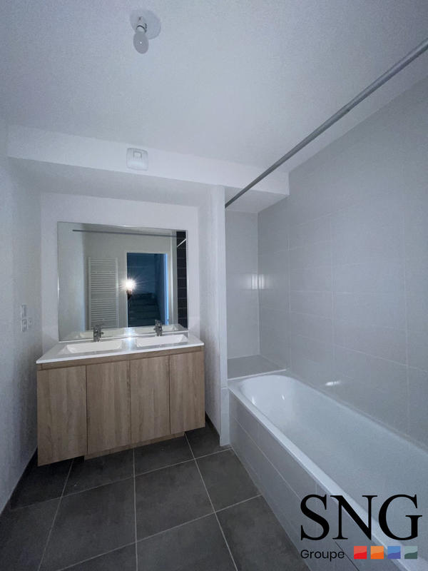 Appartement - 74 m² - 3 pièces