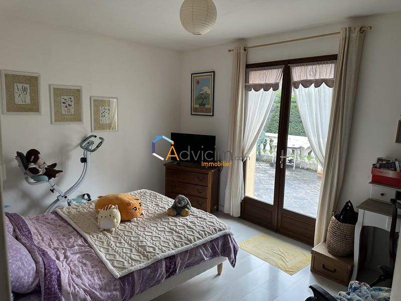 Maison - 152 m² - 6 pièces