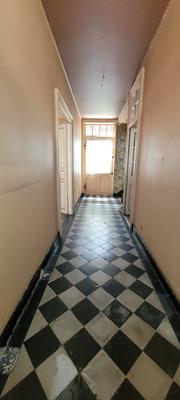 Maison - 210 m² - 8 pièces