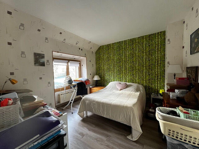 Maison - 135 m² - 7 pièces