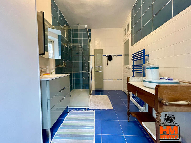 Maison de maîtres - 211 m² - 8 pièces