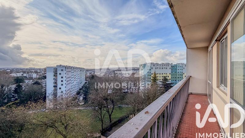 Appartement - 75 m² - 5 pièces