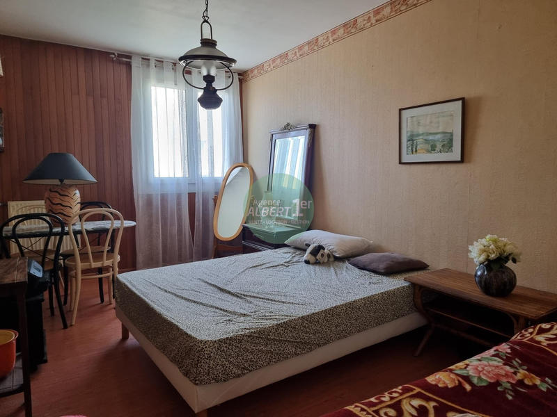 Appartement - 104 m² - 4 pièces