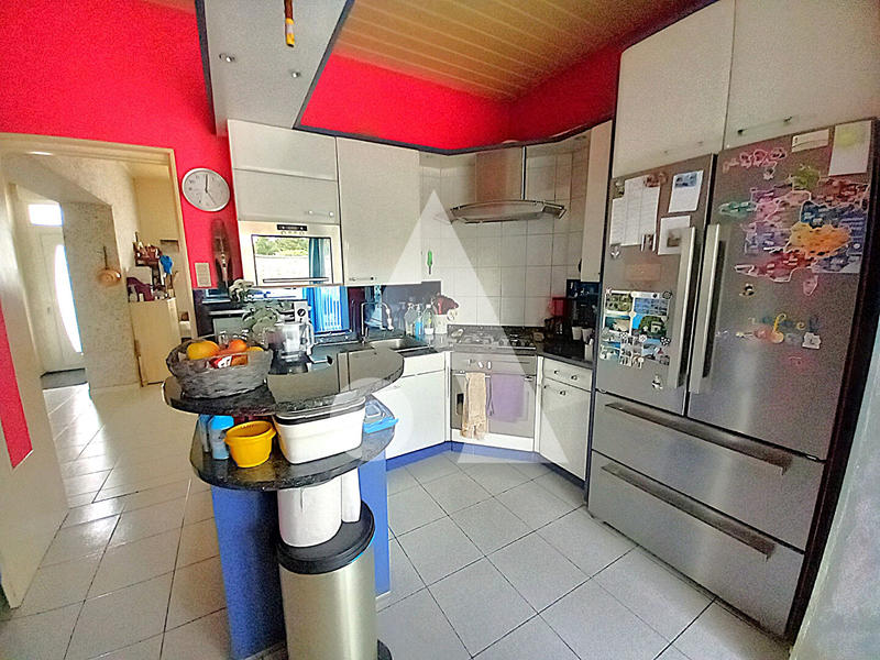 Maison - 189 m² - 13 pièces