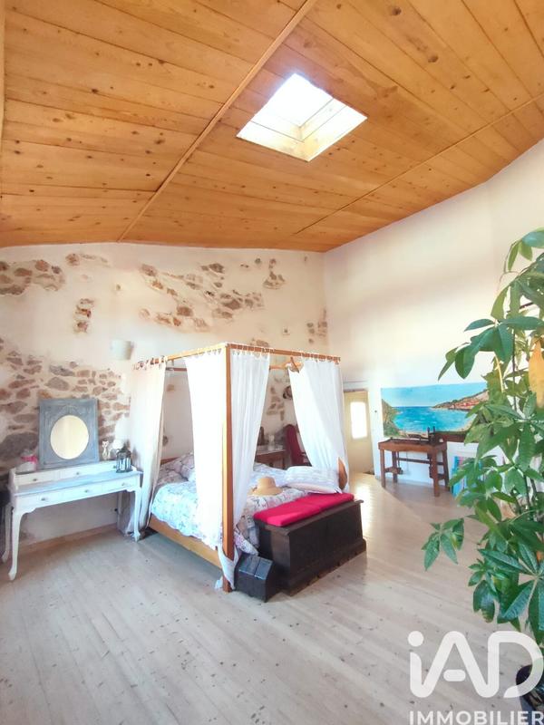 Maison de village - 240 m² - 7 pièces