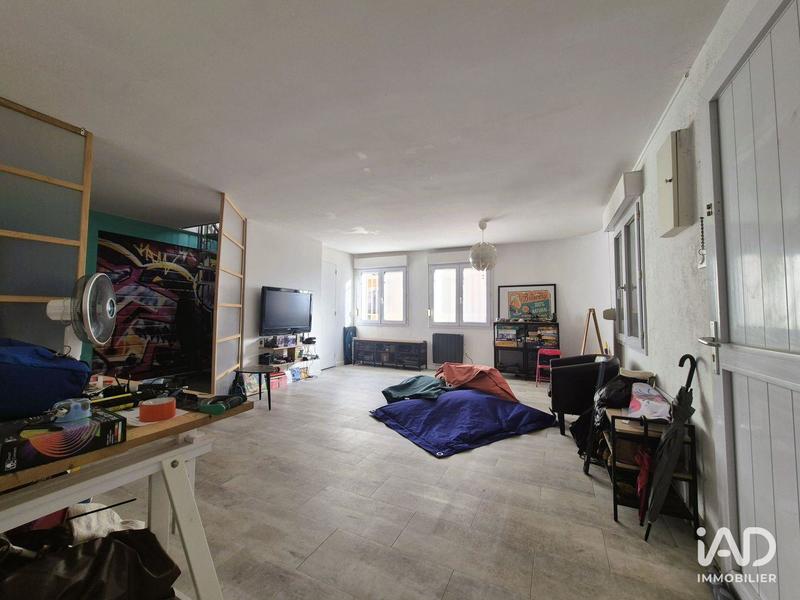 Maison - 204 m² - 6 pièces