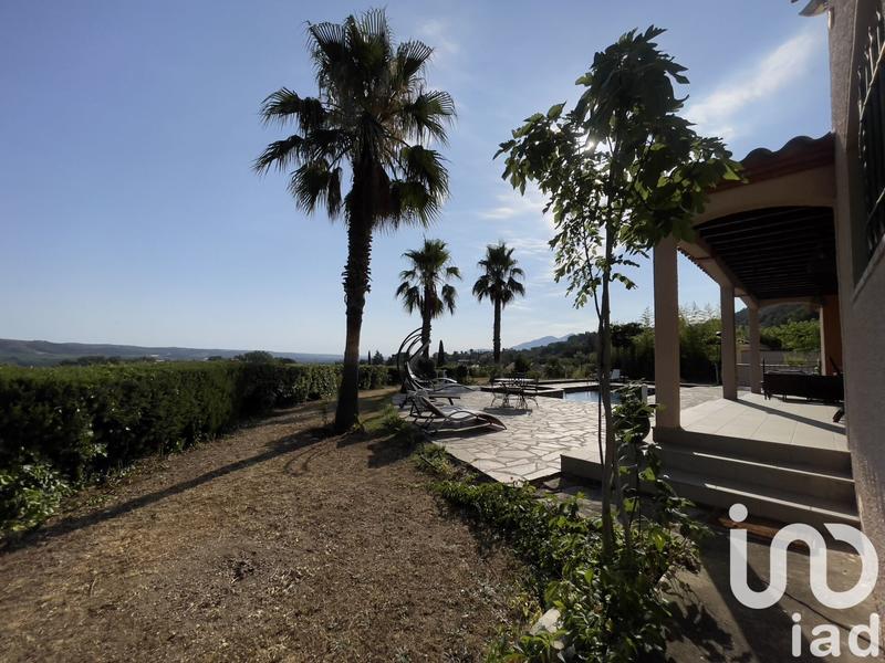 Maison - 180 m² - 7 pièces