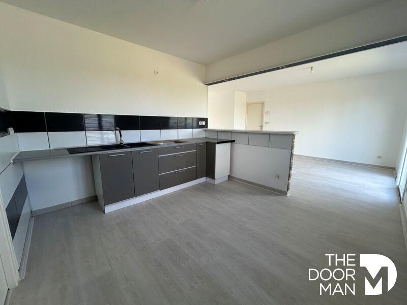 Maison - 98 m² - 5 pièces