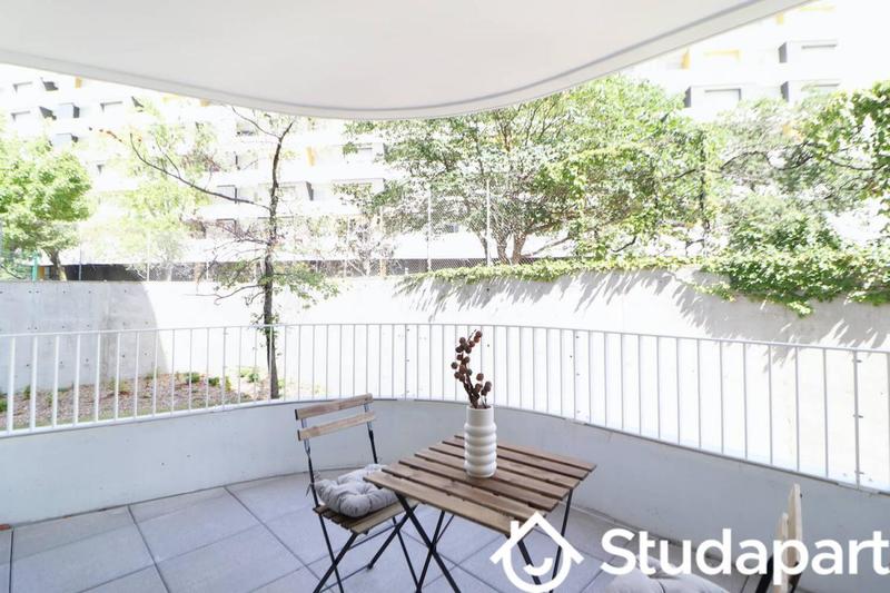 Chambre - 11 m² - 1 pièce