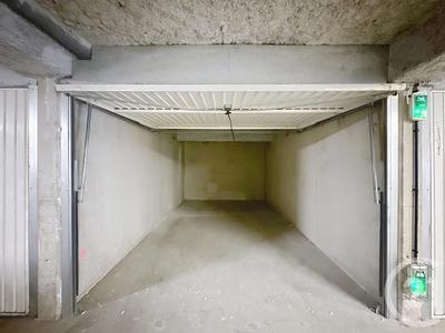 Parking / Garage - 15 m²