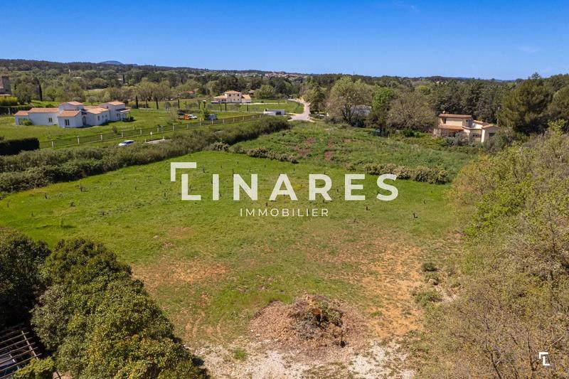 Propriété - 230 m² - 9 pièces