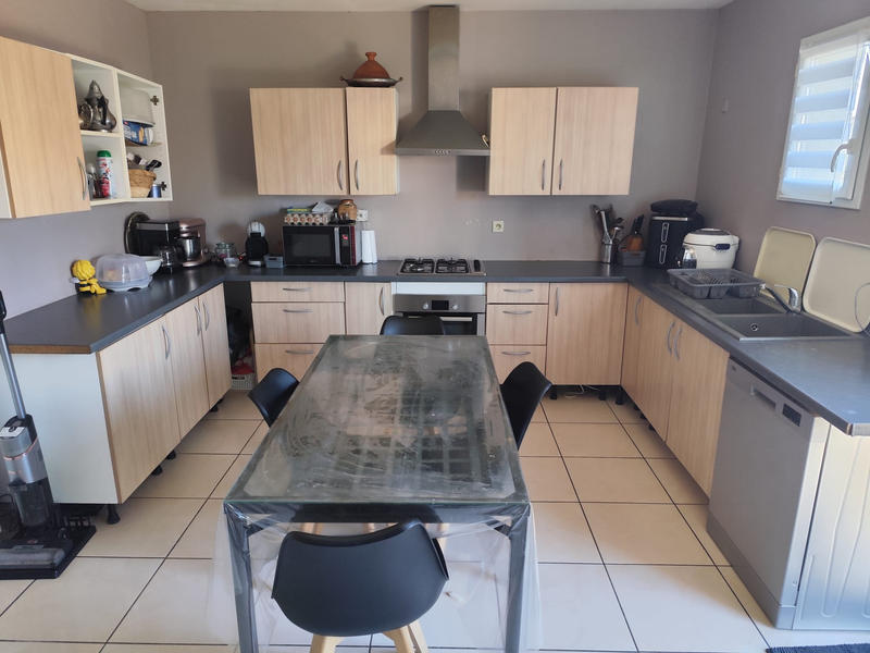 Maison - 110 m² - 4 pièces