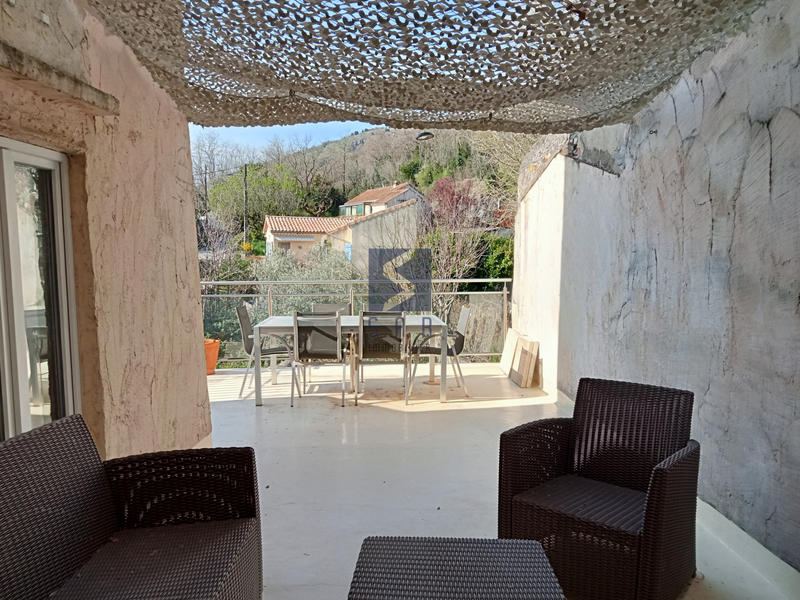 Maison de village - 150 m² - 7 pièces