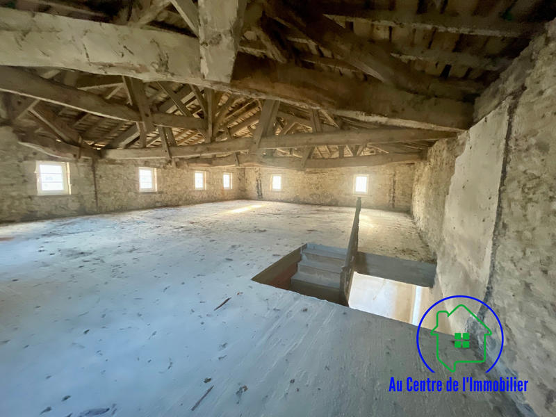 Maison - 343 m² - 6 pièces