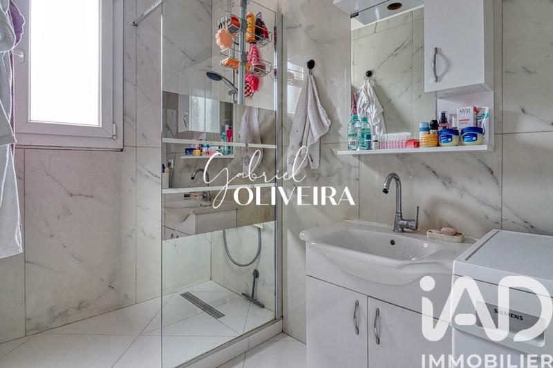 Appartement - 65 m² - 4 pièces