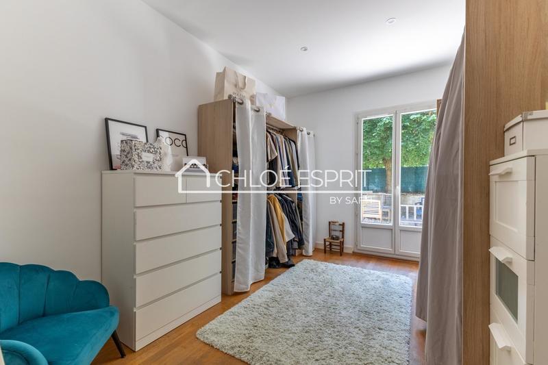 Maison - 167 m² - 10 pièces