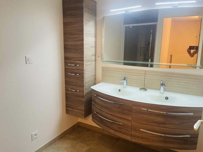 Maison - 275 m² - 8 pièces