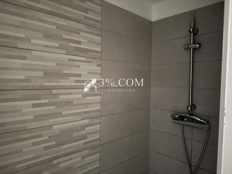 Immeuble - 300 m² - 18 pièces