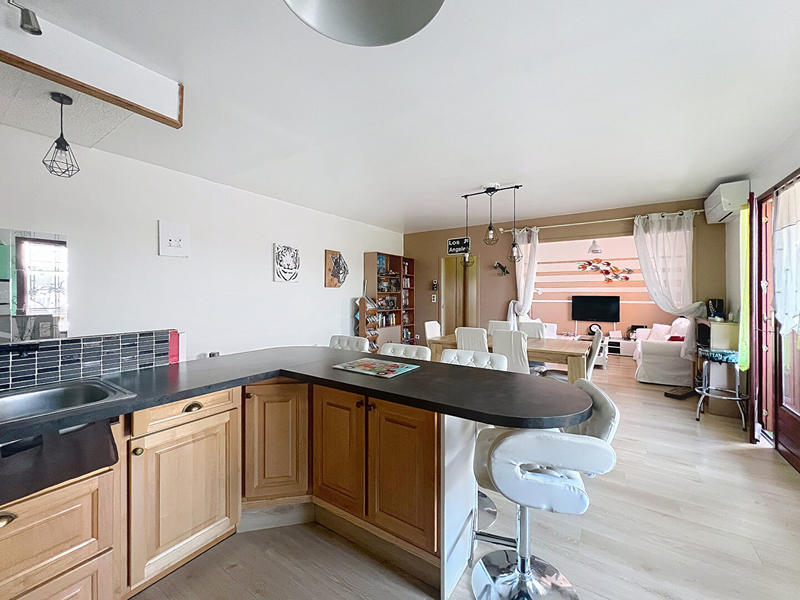 Appartement - 79 m² - 3 pièces