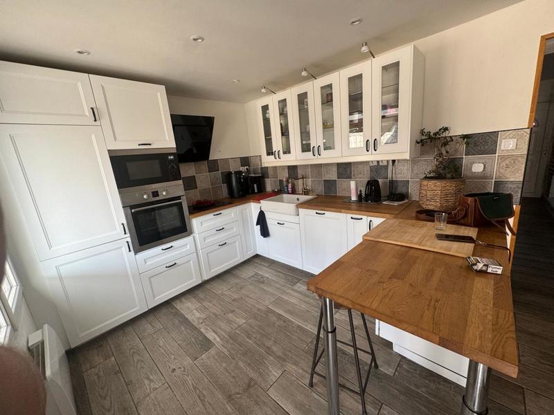 Maison - 139 m² - 6 pièces