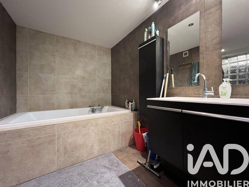 Appartement - 105 m² - 4 pièces