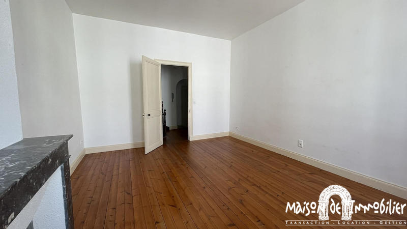 Appartement - 102 m² - 3 pièces