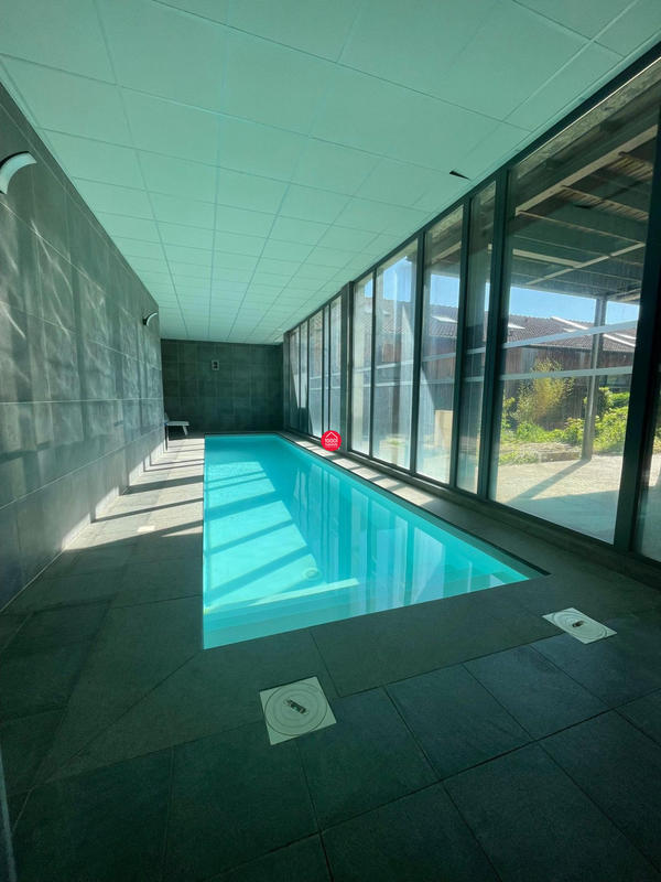 Loft - 78 m² - 3 pièces