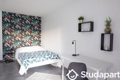 Chambre - 12 m² - 1 pièce