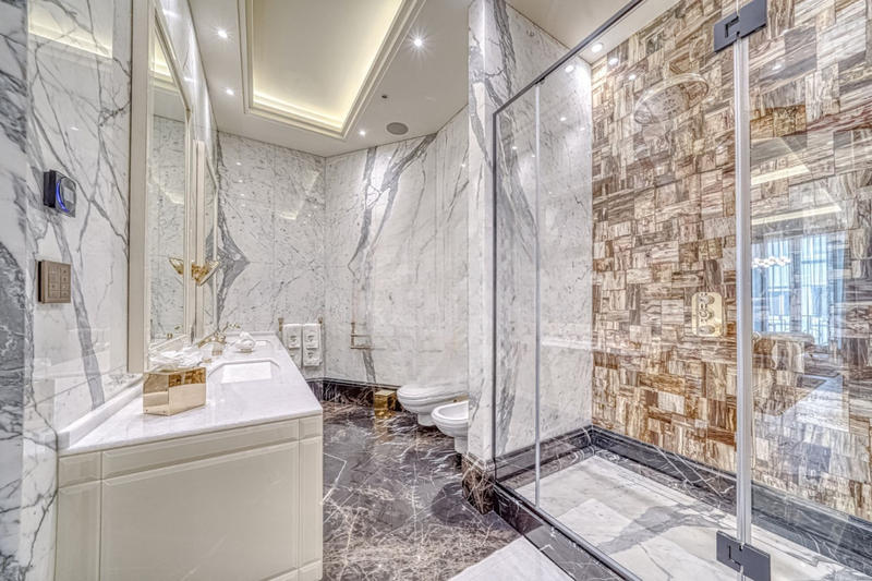 Appartement - 572 m² - 8 pièces