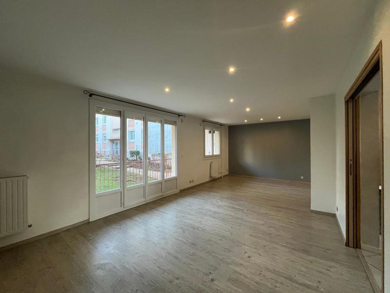 Appartement - 77 m² - 3 pièces