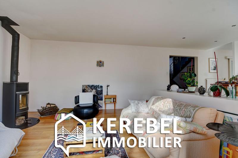 Maison - 180 m² - 7 pièces