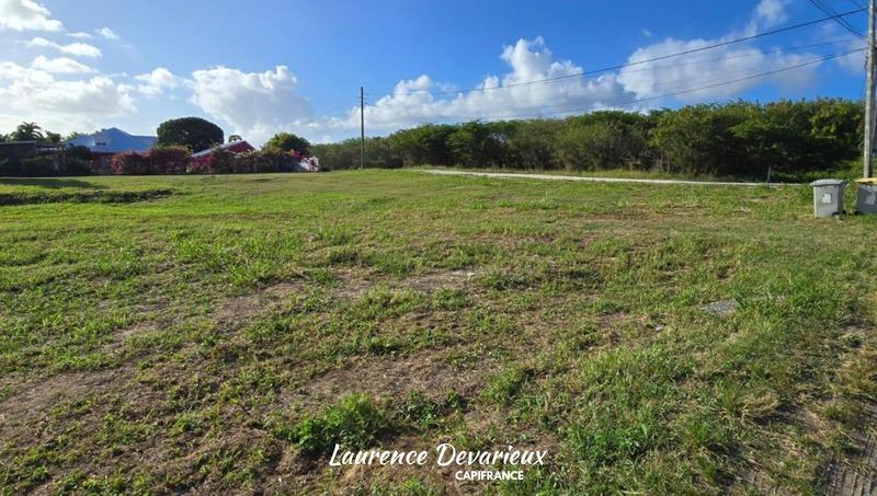 Terrain constructible - 631 m²