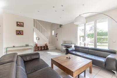 Maison contemporaine - 140 m² - 7 pièces