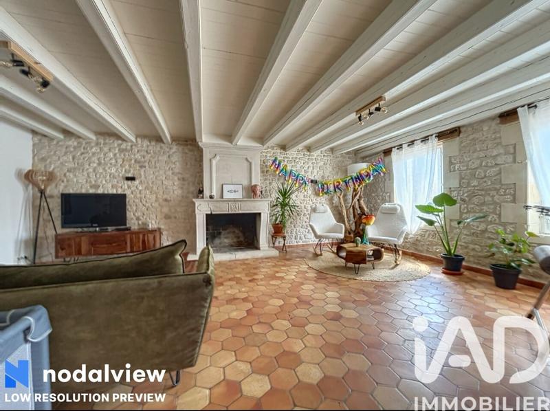 Maison - 161 m² - 5 pièces