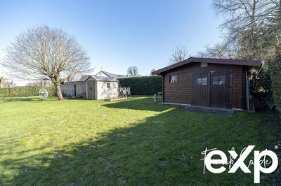 Maison - 225 m² - 8 pièces