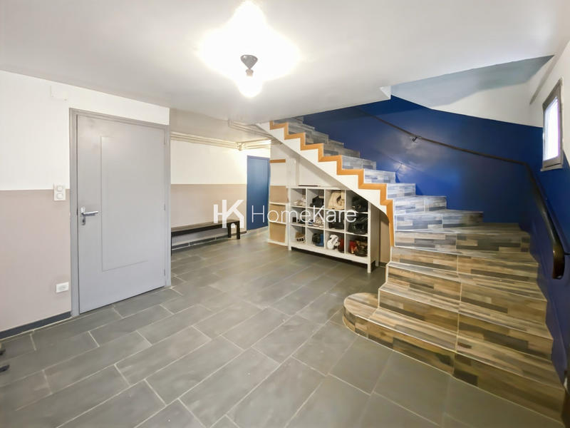 Maison - 145 m² - 7 pièces