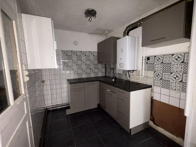 Maison - 99 m² - 5 pièces