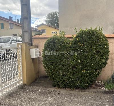 Maison traditionnelle - 100 m² - 6 pièces