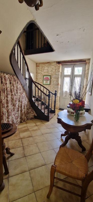 Maison - 200 m² - 6 pièces