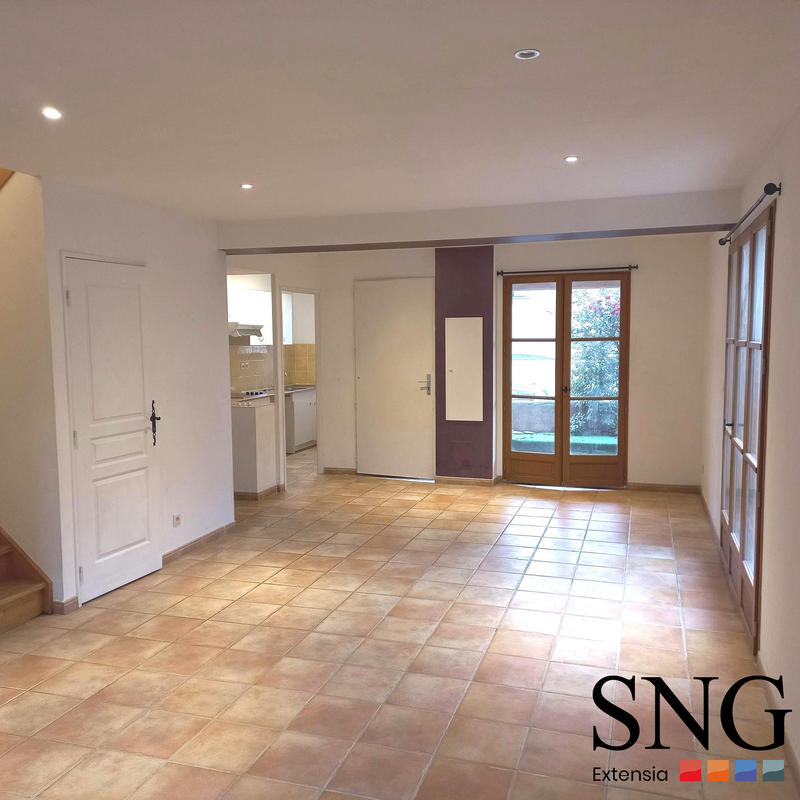 Maison - 105 m² - 5 pièces