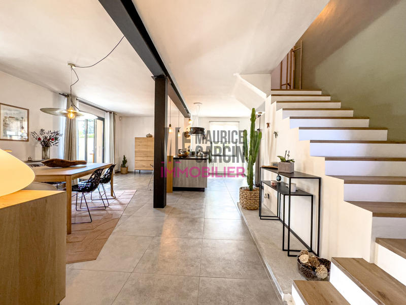 Maison - 190 m² - 6 pièces