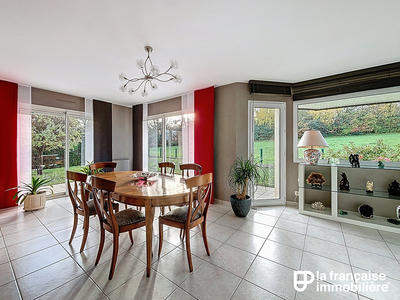 Maison - 135 m² - 7 pièces