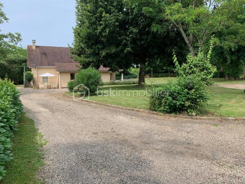 Maison en pierre - 240 m² - 10 pièces