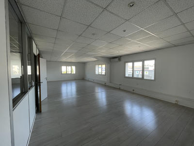 Bureau - 113 m²
