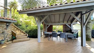 Maison d'architecte - 240 m² - 6 pièces