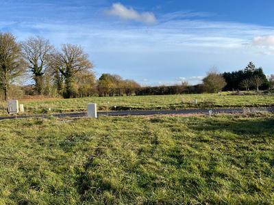 Terrain constructible - 781 m²