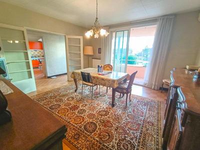 Maison traditionnelle - 124 m² - 4 pièces